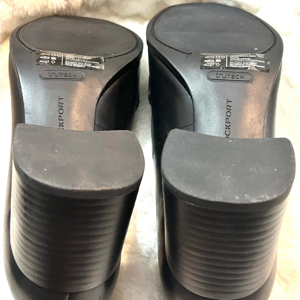 Rockport Black Leather Chunky Block Heel Penny Loafer women’s size 8 - Picture 11 of 13